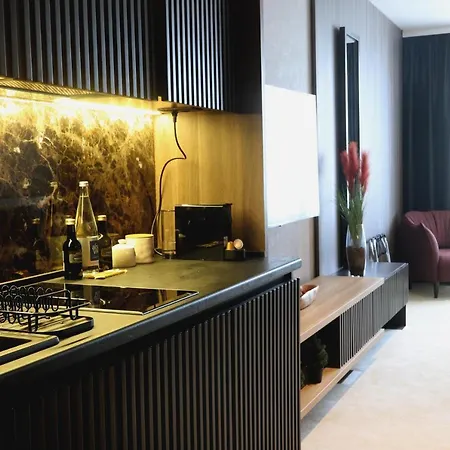 Superior Woodside Residences & * Kopaonik