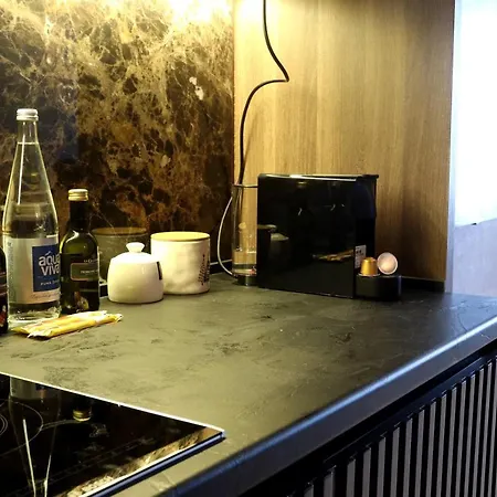 Superior Woodside Residences & *