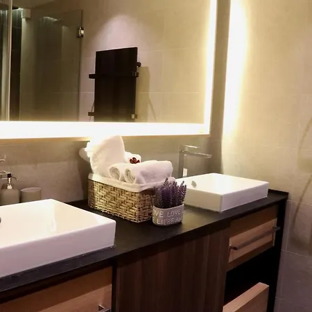 Superior Woodside Residences & Kopaonik